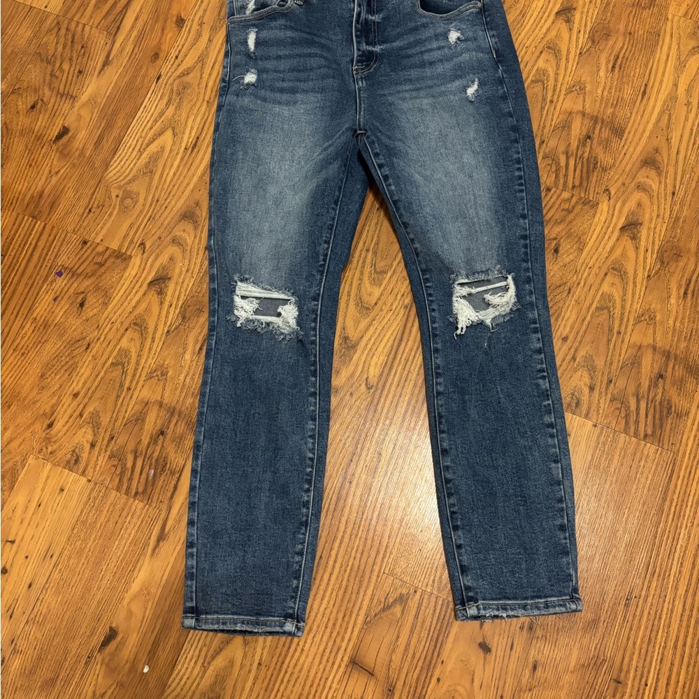 Women's Straight Leg Jeans - Distressed Blue